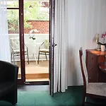 Doberaner Hof فندق باد دوبيران