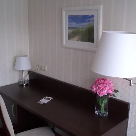 מלון Doberaner Hof