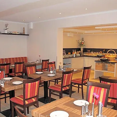 Hotel Doberaner Hof 3*