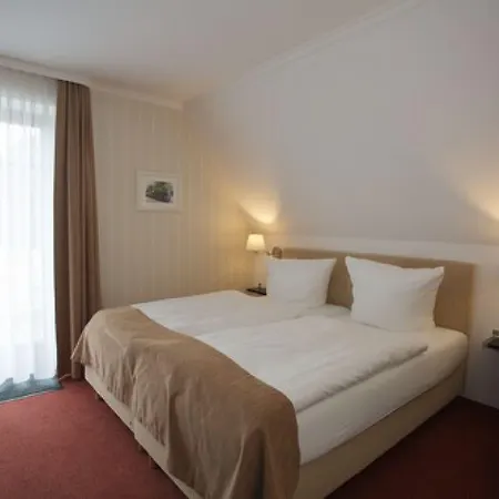 Doberaner Hof 3*
