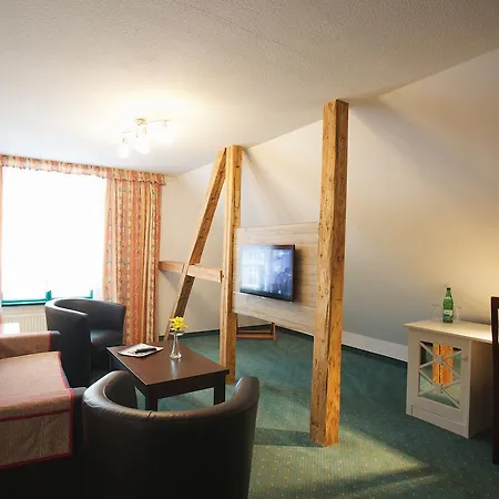 Doberaner Hof מלון באד דובראן