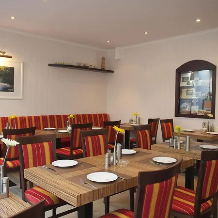Hotel Doberaner Hof 3*